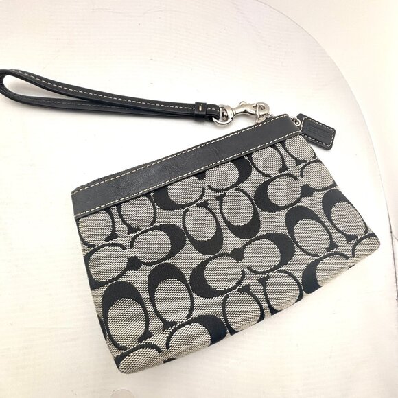 Coach Signature C Small Wristlet Black Jacquard Leather Y2K - Picture 5 of 7